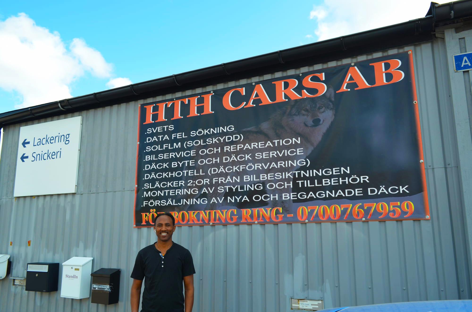 Habtu Tekle Haile framför HTH CARS i Göteborg
